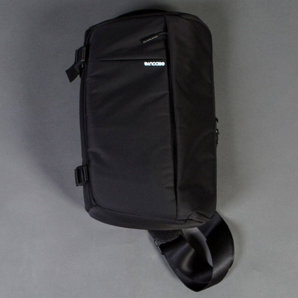 Incase - Incase DSLR PRO SLING PACK カメラバッグ DSLR Pro Pack - Incase.com