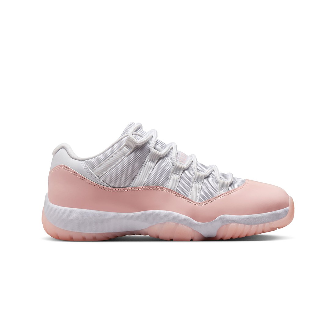 Air Jordan 11 Retro Low Women (white / legend pink)