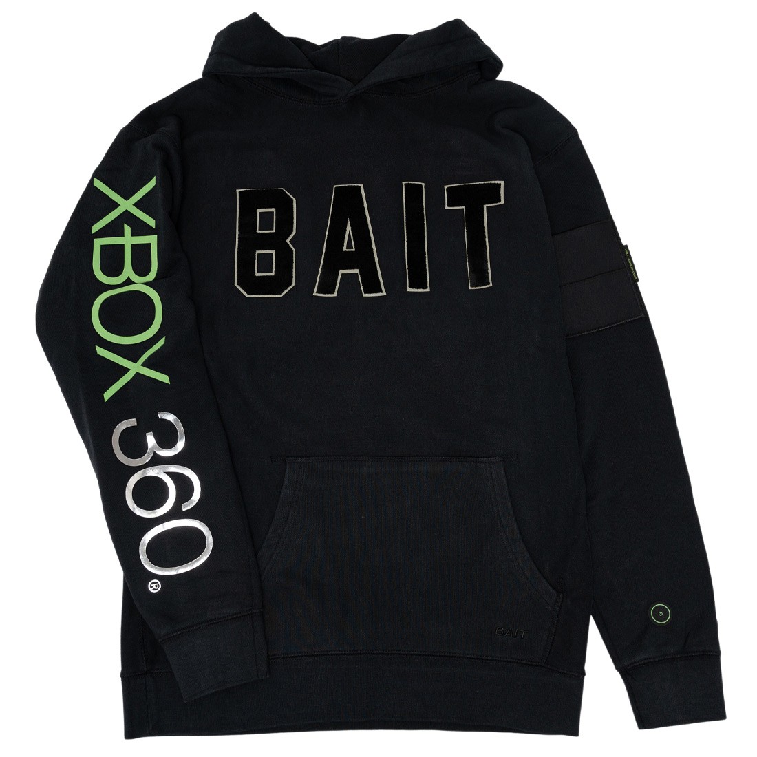  Bait Street Fighter Collaboration Hoodie : Toys & Games