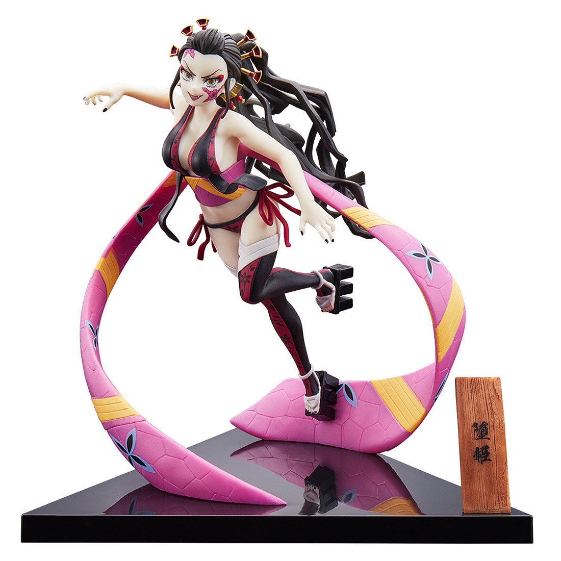 Bandai Ichibansho Demon Slayer Kimetsu no Yaiba The City Where Demons Dwell Daki Figure (pink)