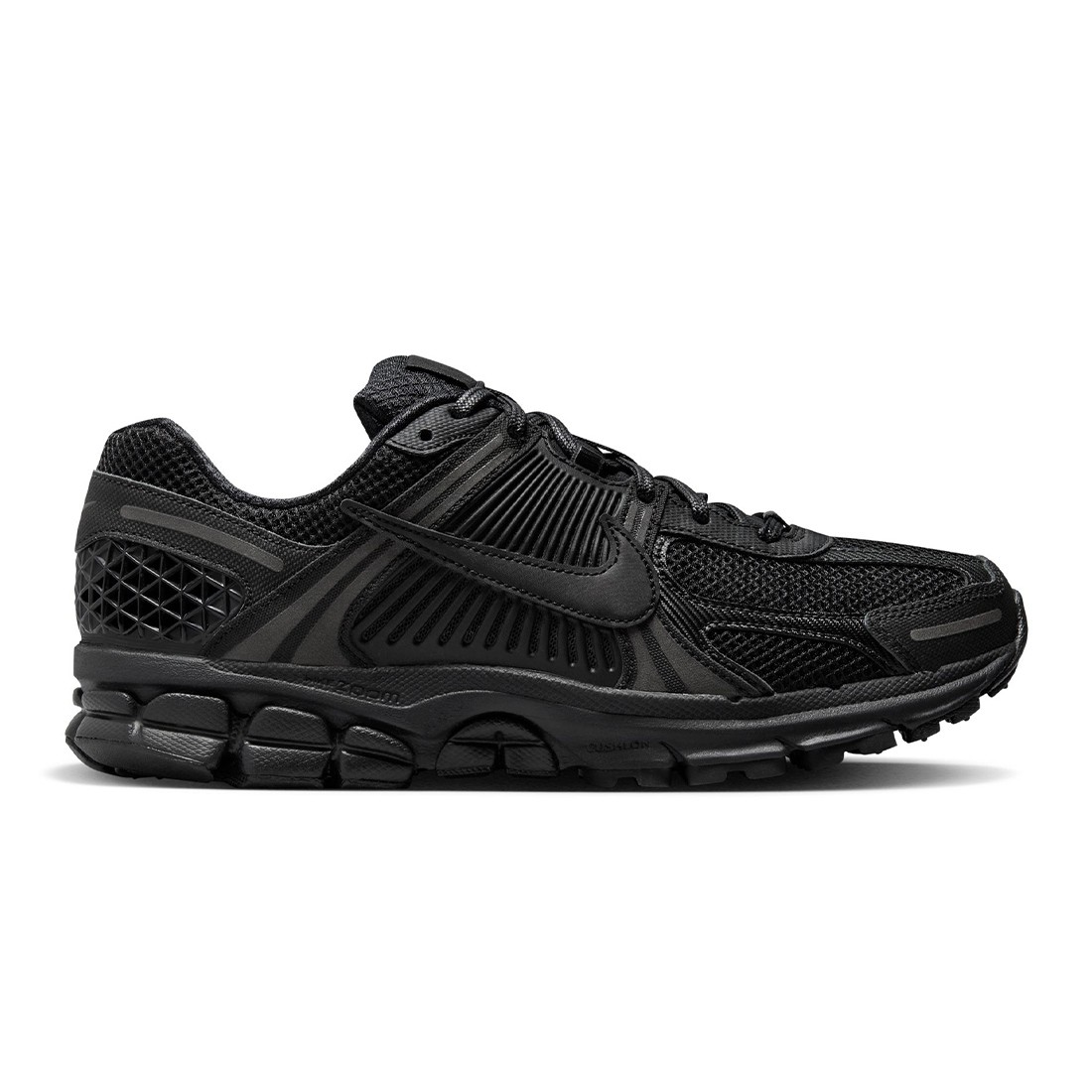 Nike Men Zoom Vomero 5 (black / black)