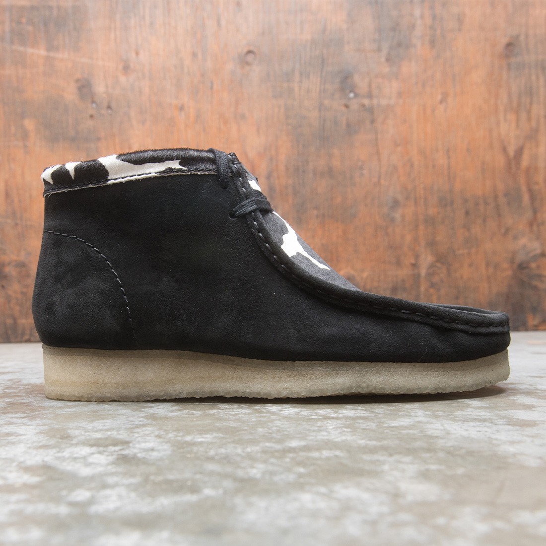 Clarks Men Wallabee Boot black cow