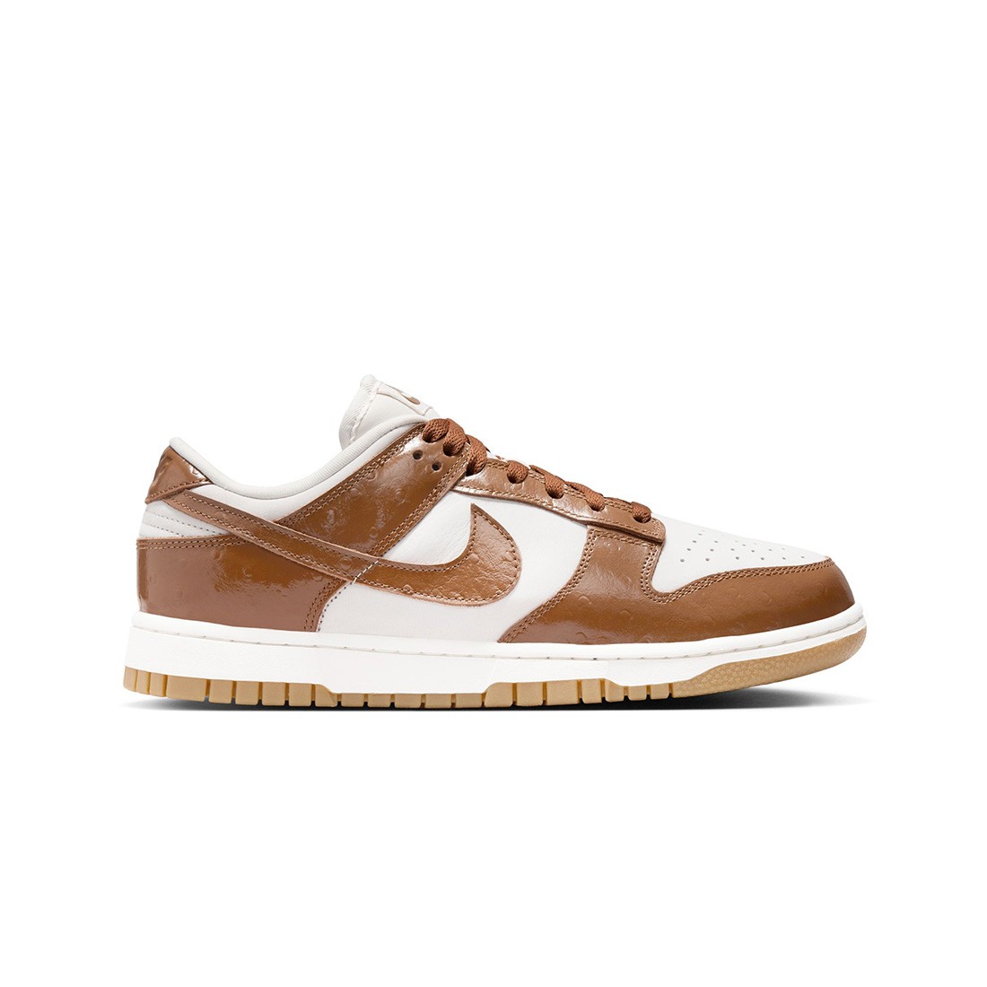 Nike Women Dunk Low Lx (phantom / ale brown-sail-metallic gold)