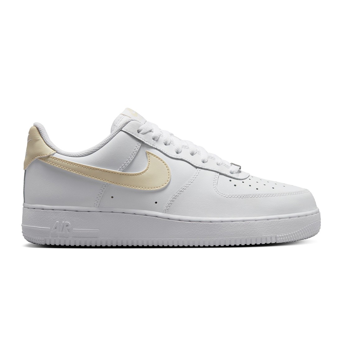 Nike Men Air Force 1 '07 (white / lt khaki-white)