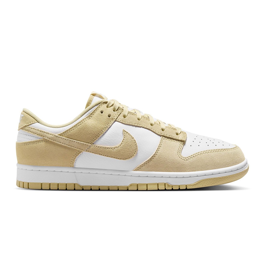 Nike Men Dunk Low Retro Se (white / tm gold-white)