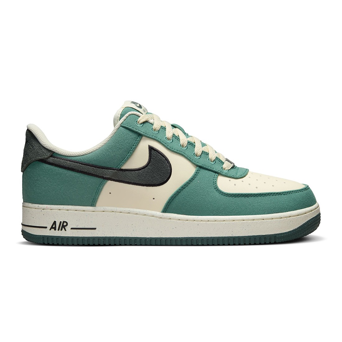 nike Tape Men Air Force 1 '07 Lv8 (coconut Trainer / vintage green-bicoastal)