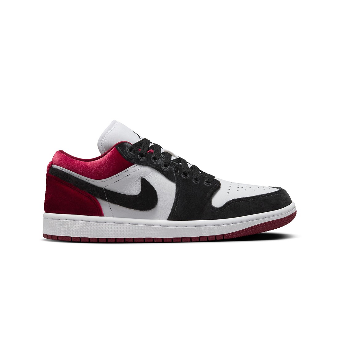 Air Jordan 1 Low SE Women (black / black-white-team red)