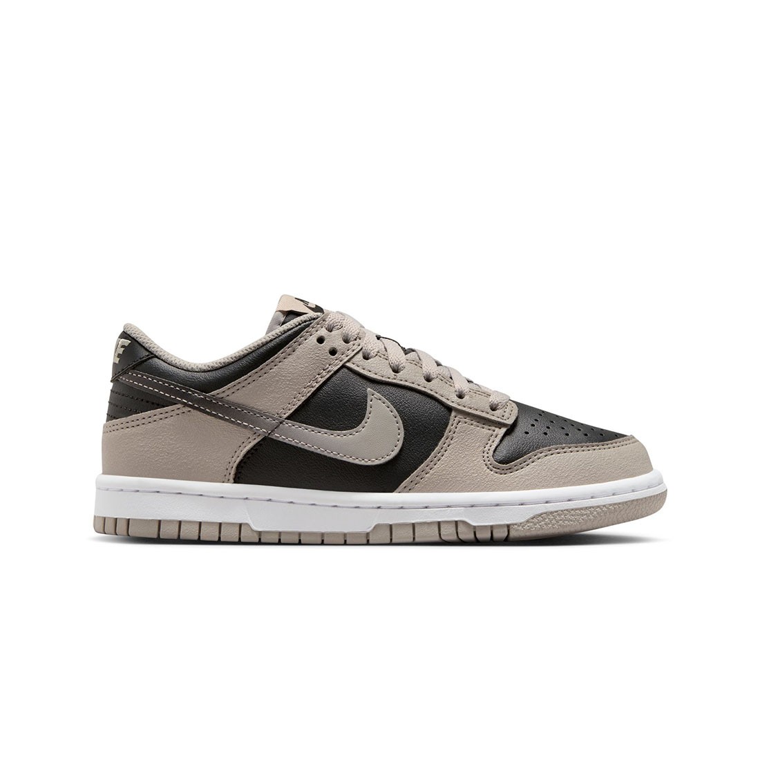 Nike Big Kids Dunk Low Gs (college grey / black-white)