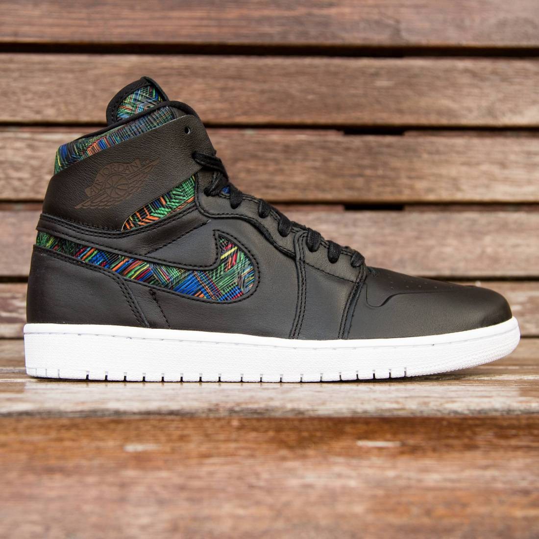 Air Jordan 1 Retro High Nouveau BHM Men (black / voltage green / white)