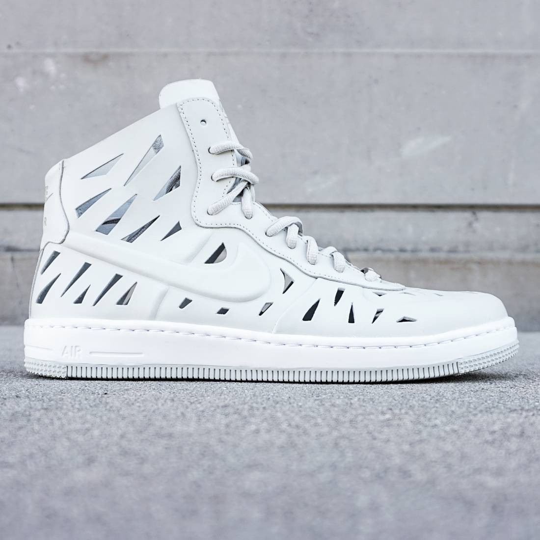 Nike Women Air Force 1 Ultra Force Mid Joli QS (white / light bone)