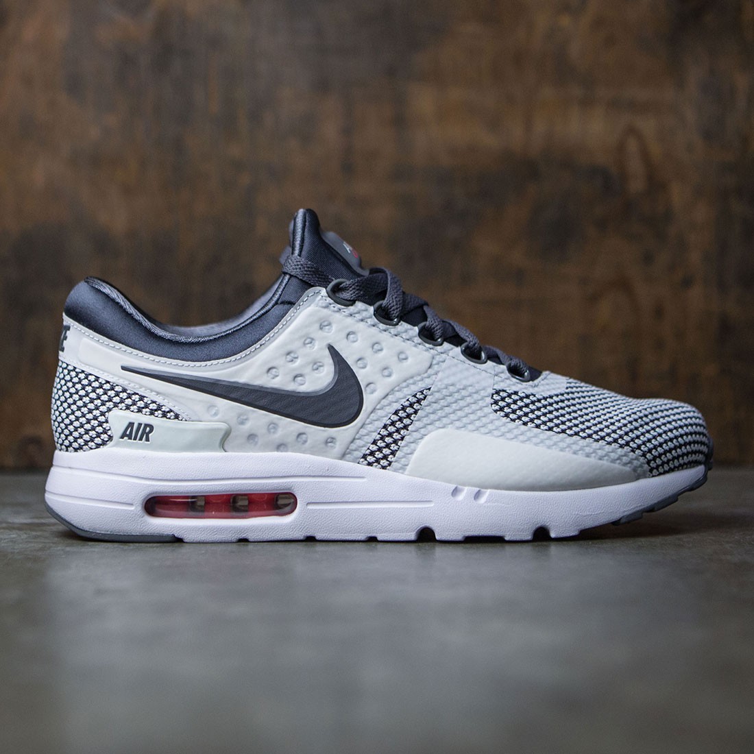 nike men air max zero essential dark summit white