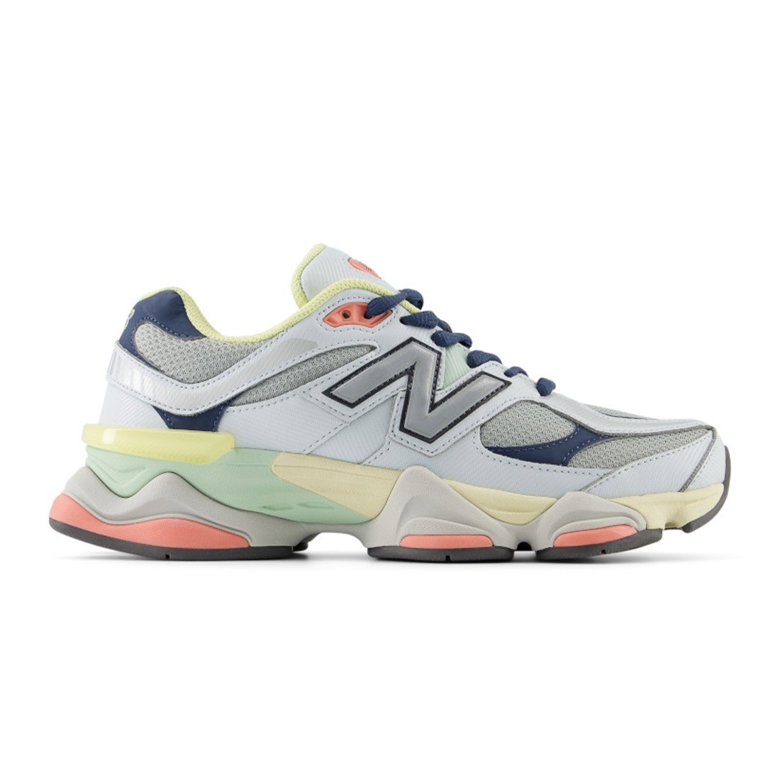 New Balance Unisex 9060 U9060TMB (ice blue / vintage indigo / silver metallic)