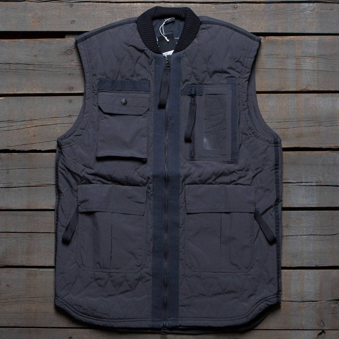 Adidas Consortium Day One Men Utility Vest (gray / solid grey)
