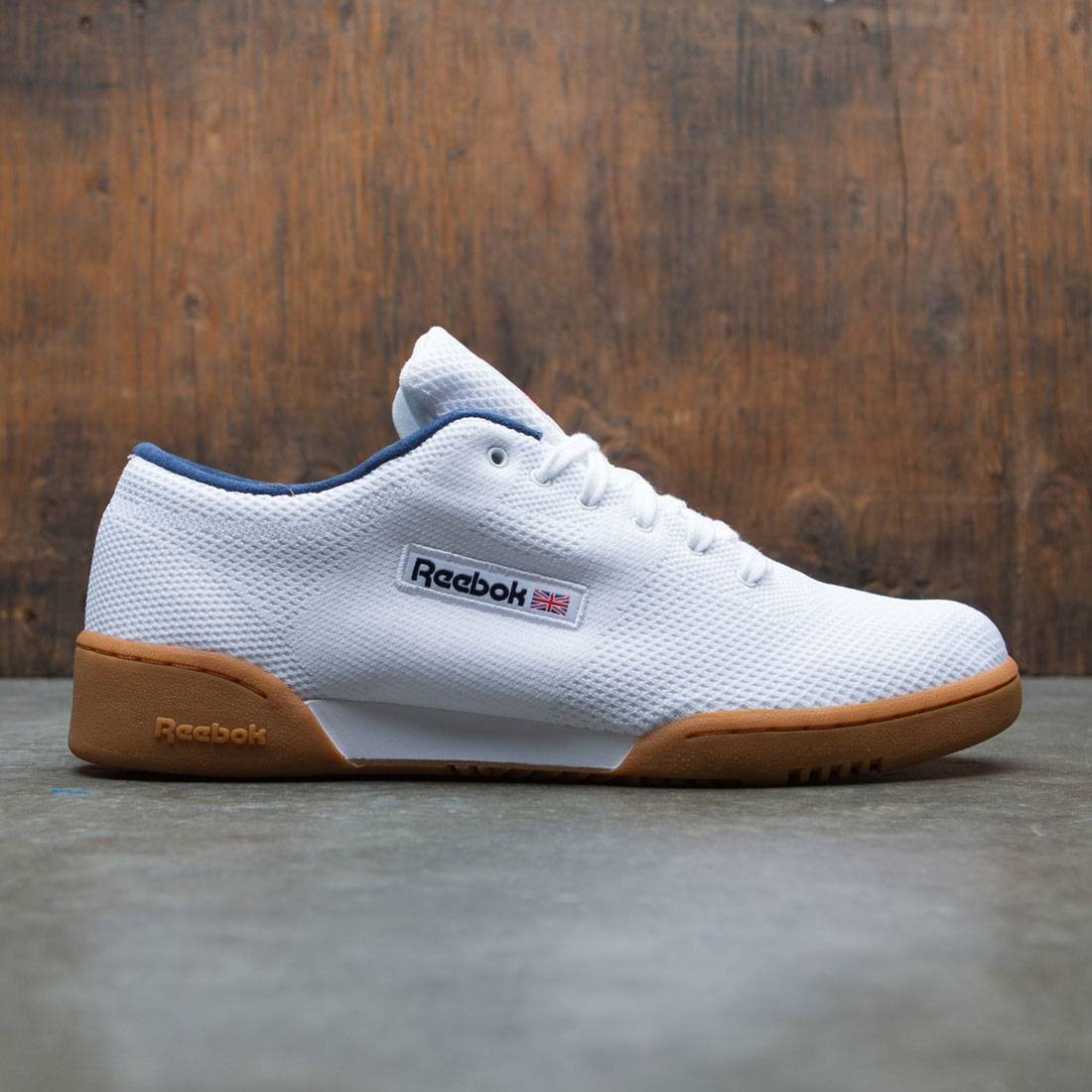 give rørledning and Reebok Men Workout Clean OG Ultraknit white classic white collegiate navy