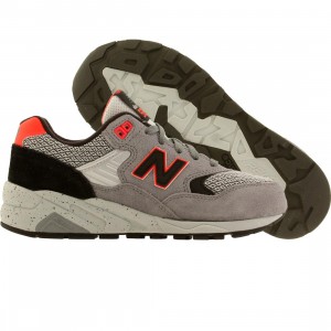 New Balance Women WRT580CT Capsule Composite (gray / orange)