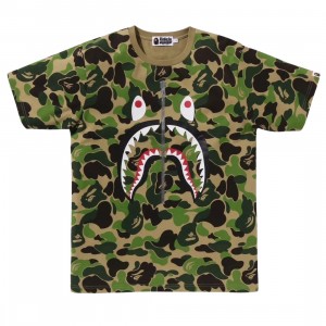 A Bathing Ape Men ABC Camo Shark Tee (green)
