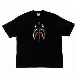 A Bathing Ape Men 3D Shark Relaxed Fit Tee (black)