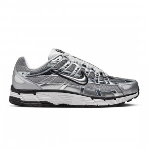 Nike Men P-6000 (metallic silver / metallic silver-sail)