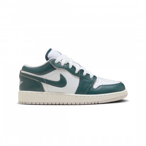 AIR JORDAN 1 LOW SE Big Kids (GS) (oxidized green / oxidized green-white-sail)