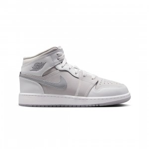 AIR JORDAN 1 MID SE BG Big Kids (summit white / metallic silver-photon dust)