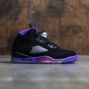Air Jordan 5 Retro (GS) Big Kids Girls' (black / ember glow-fierce purple)