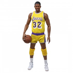 NBA x Enterbay LA Lakers LeBron James Real Masterpiece 1/6 Scale Figure  yellow