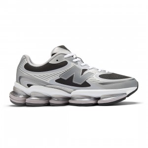 New Balance Unisex 2000 U20003OZ (silver metallic / faded black)