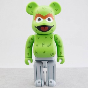 Medicom Sesame Street Oscar The Grouch 400% Bearbrick Figure (green)