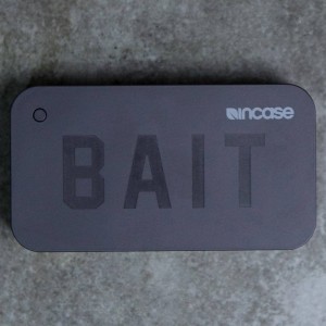 BAIT x Incase Integrated Portable USB Charger (black)