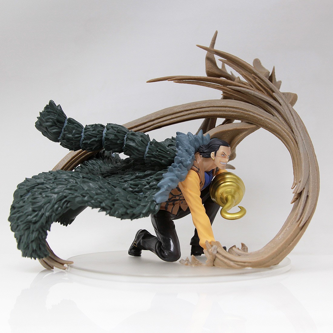 Bandai Ichibansho One Piece Crocodile Duel Memories Figure tan