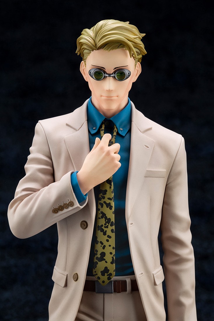 nanami statue