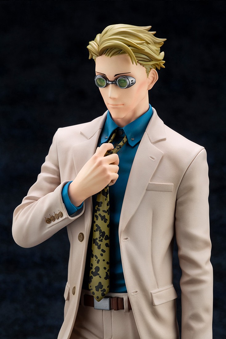 nanami statue