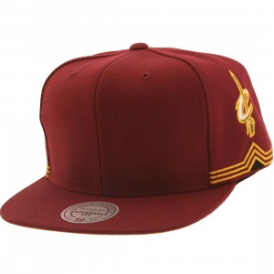 Mitchell And Ness Cleveland Cavaliers Blank Front Snapback Cap (purple)